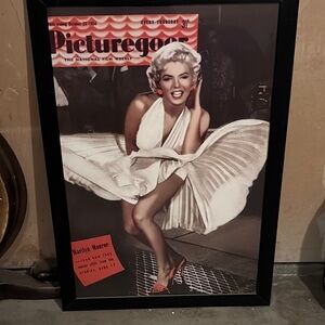 Marilyn Monroe Black and White Art Poster